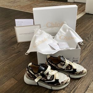 Chloe Sonnie low-top sneaker size 37 in Eternal Grey snakeskin